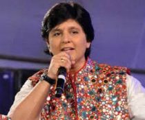 Falguni Pathak